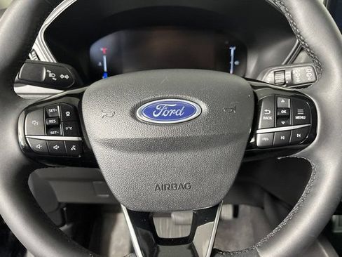 Used 2023 Ford Escape Active w/ Tech Pack #1 AWD/4WD image 17