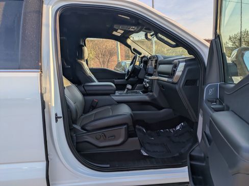 Certified 2025 Ford F150 Lariat w/ Equipment Group 501A Mid image 35