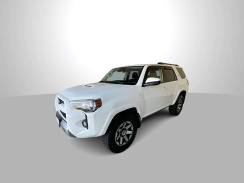 Used 2022 Toyota 4Runner TRD Off-Road AWD/4WD image 1