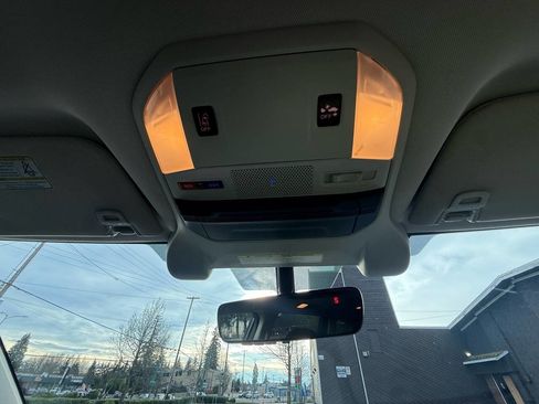 Used 2022 Subaru Ascent Premium w/ Convenience Package image 29