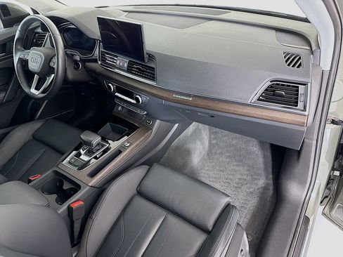 Certified 2023 Audi Q5 e Premium Plus w/ Premium Plus Package image 17