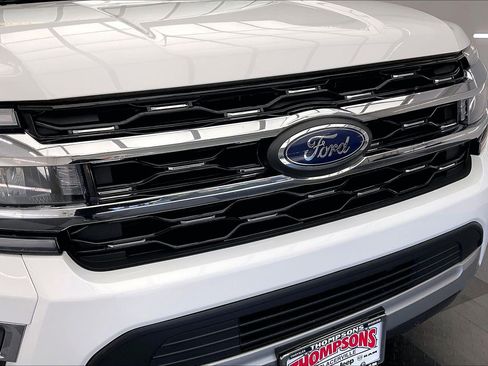 Used 2024 Ford Expedition Max Limited image 30