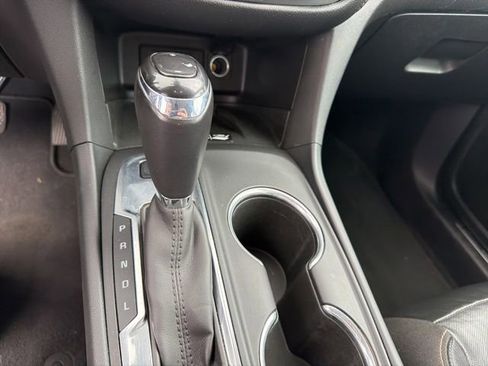 Used 2019 Chevrolet Equinox Premier image 25