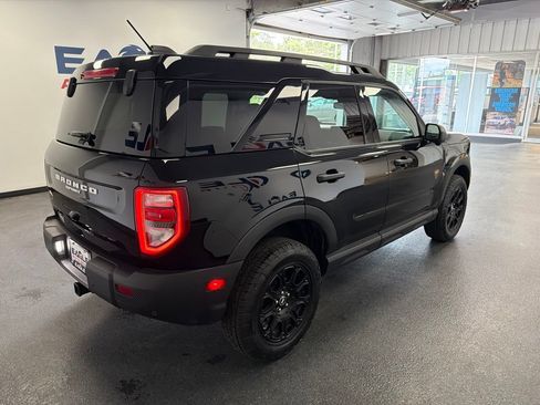 Used 2025 Ford Bronco Sport Badlands AWD/4WD image 9