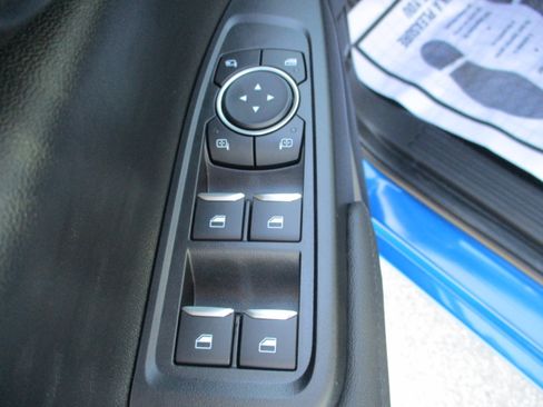 New 2025 Ford Ranger XLT w/ Equipment Group 301A High image 10