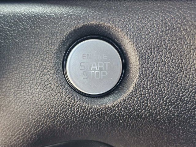 Used 2025 Kia Sorento S FWD image 22
