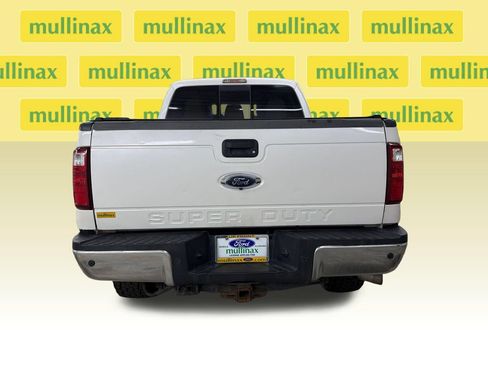 Used 2016 Ford F250 Lariat w/ Lariat Interior Package AWD/4WD image 6