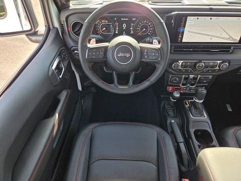New 2026 Jeep Wrangler Unlimited Rubicon 392 w/ Quick Order Package 27X Moab AWD/4WD image 15