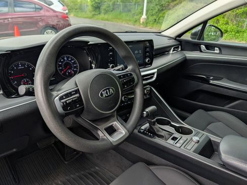Used 2021 Kia K5 LX FWD image 23