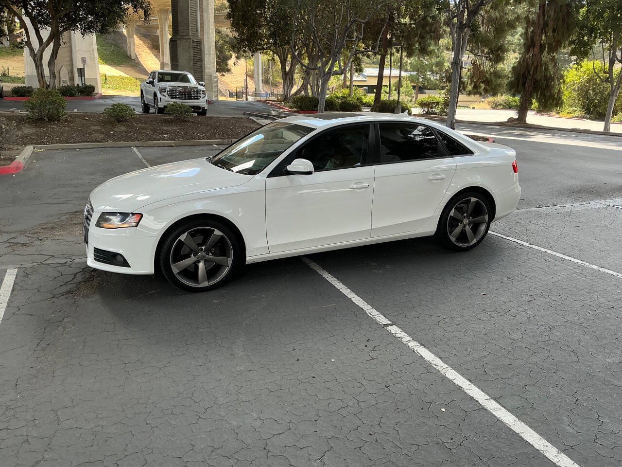 Used 2012 Audi A4 2.0T Premium w/ Convenience Pkg FWD image 1