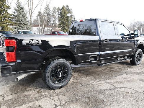 New 2026 Ford F350 Lariat w/ Black Appearance Package AWD/4WD image 7