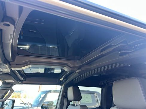 New 2025 GMC Hummer EV 2X w/ Extreme Off-Road Package image 4