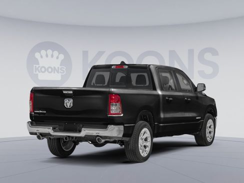 Used 2021 RAM 1500 Big Horn AWD/4WD image 2