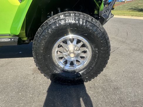 Certified 2025 Jeep Gladiator Rubicon w/ Convenience Group image 13