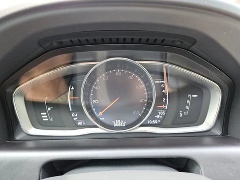 Used 2017 Volvo XC60 T6 Inscription w/ Climate Package AWD/4WD image 26