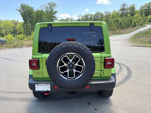 Used 2025 Jeep Wrangler Unlimited Rubicon w/ Steel Bumper Group AWD/4WD image 6
