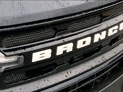 Certified 2023 Ford Bronco Sport Outer Banks w/ Tech Package AWD/4WD image 29