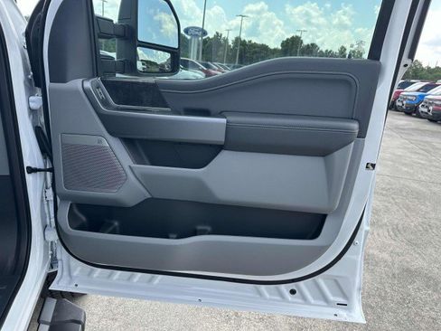 New 2025 Ford F250 XLT w/ Black Appearance Package image 14