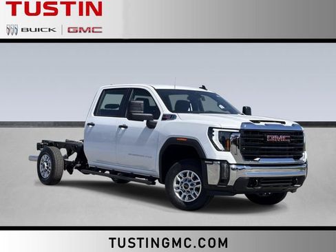 New 2026 GMC Sierra 2500 Pro RWD image 1