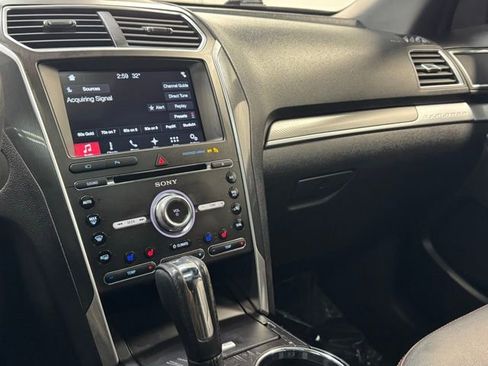 Used 2017 Ford Explorer Sport w/ Equipment Group 401A image 25