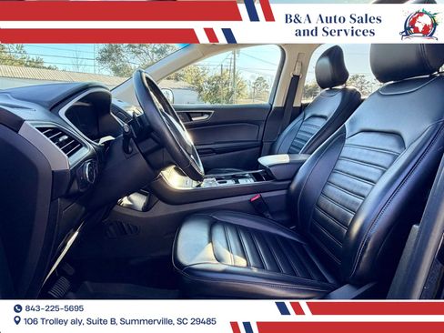 Used 2019 Ford Edge SEL w/ Equipment Group 201A image 11