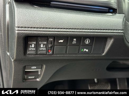 Used 2022 Honda Odyssey Elite image 14