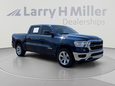 Used 2024 RAM 1500 Big Horn RWD image 9