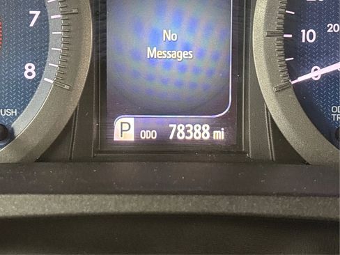 Used 2020 Toyota Sienna LE image 46