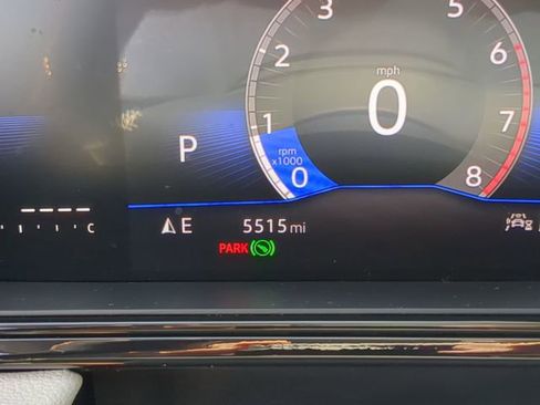 Certified 2025 Volkswagen Taos S FWD image 28