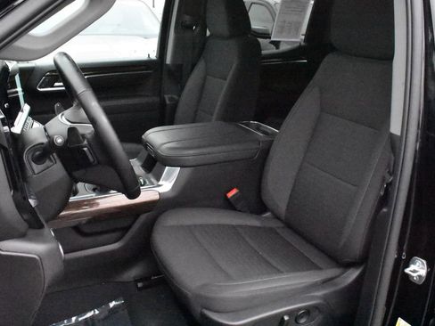 Certified 2025 GMC Sierra 1500 Elevation image 22