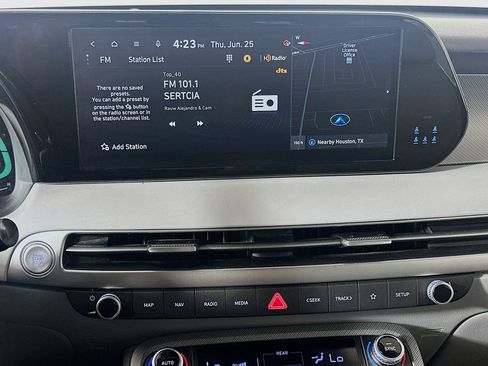 Used 2025 Hyundai Palisade SEL FWD image 21