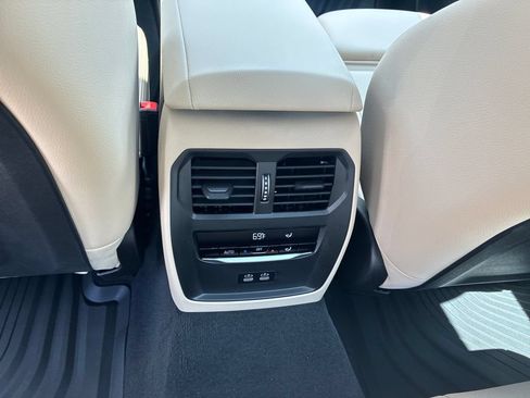 New 2026 BMW 330i xDrive Sedan w/ M Sport Package AWD/4WD image 20