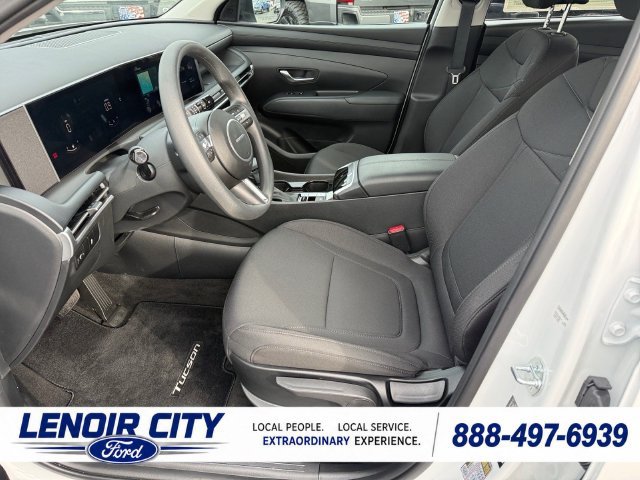 Used 2026 Hyundai Tucson SE FWD image 9