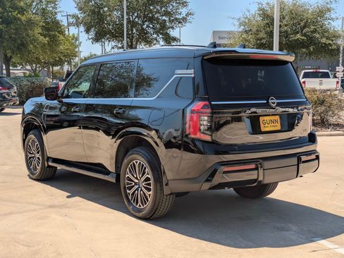 New 2026 Nissan Armada SL w/ Captain's Chari Seat Package image 5
