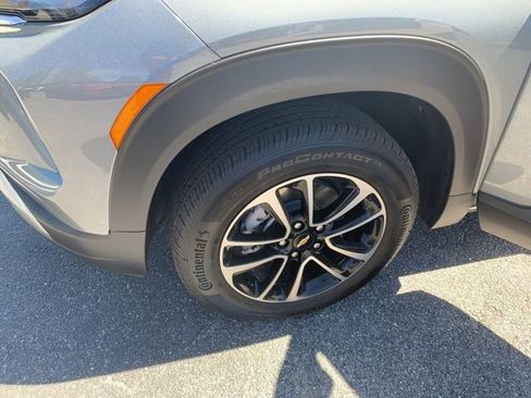 Used 2026 Chevrolet TrailBlazer LT w/ Driver Confidence Package image 41