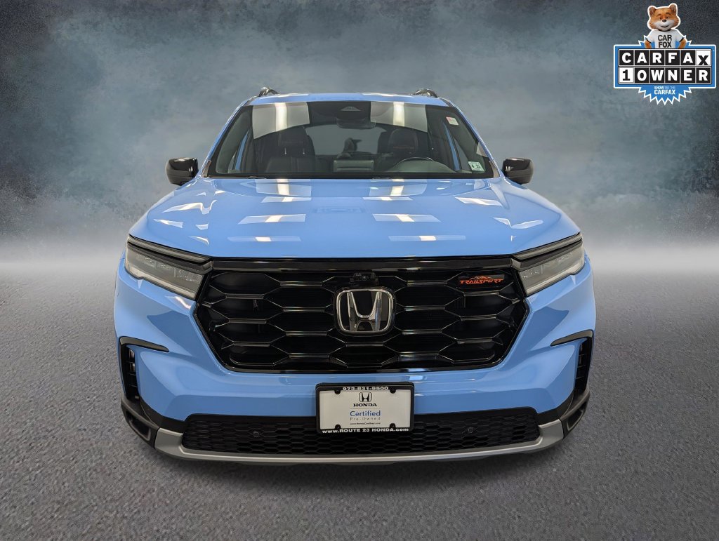 Certified 2025 Honda Pilot TrailSport image 2