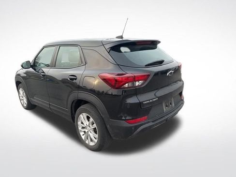 Used 2022 Chevrolet TrailBlazer LS image 3
