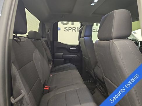 Used 2022 Chevrolet Silverado 1500 LT AWD/4WD image 13