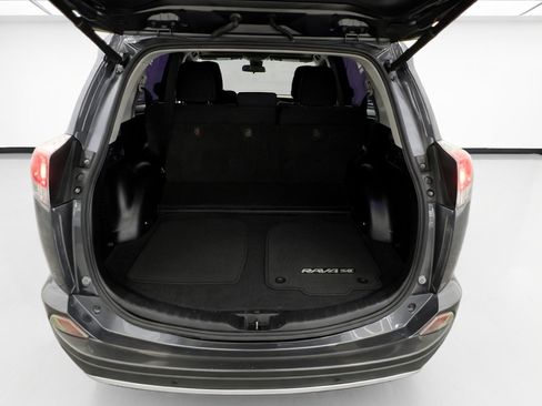 Used 2016 Toyota RAV4 XLE w/ Convenience Package AWD/4WD image 19