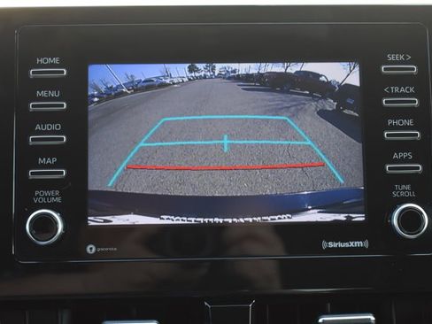 Used 2021 Toyota Camry SE image 24