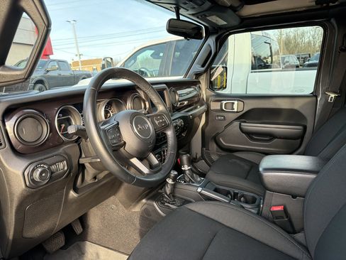 Certified 2021 Jeep Wrangler Unlimited Sport image 16