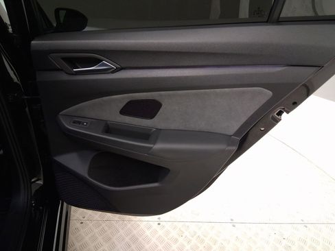 Used 2025 Volkswagen Golf R Black Edition image 35