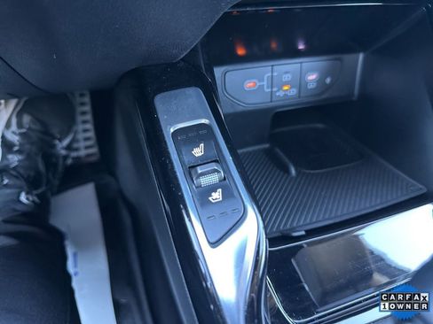 Used 2025 Kia Sorento SX image 4