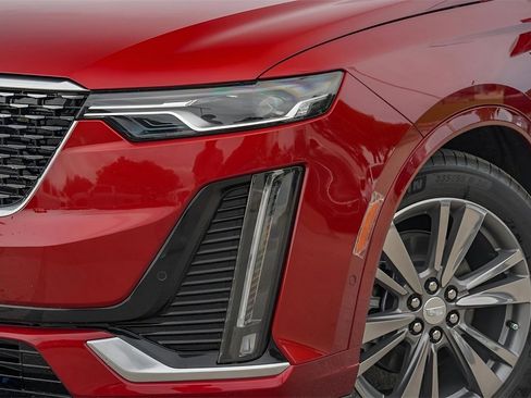 New 2025 Cadillac XT6 Premium Luxury w/ Technology Package image 3