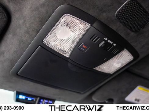 Used 2018 Nissan GT-R NISMO AWD/4WD image 85