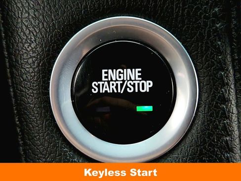 Used 2017 Cadillac Escalade 4WD image 18