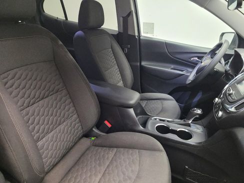 Used 2018 Chevrolet Equinox LT FWD image 21