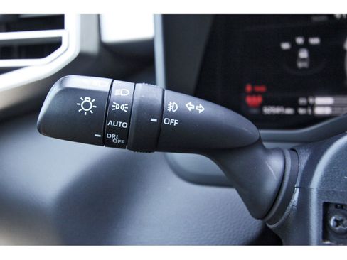 Used 2023 Toyota Tundra Limited w/ Power Package AWD/4WD image 20
