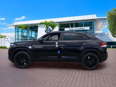 New 2026 Volkswagen Atlas Cross Sport SE FWD image 4