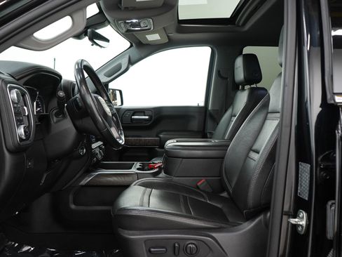 Used 2019 GMC Sierra 1500 Denali w/ Denali Ultimate Package AWD/4WD image 26